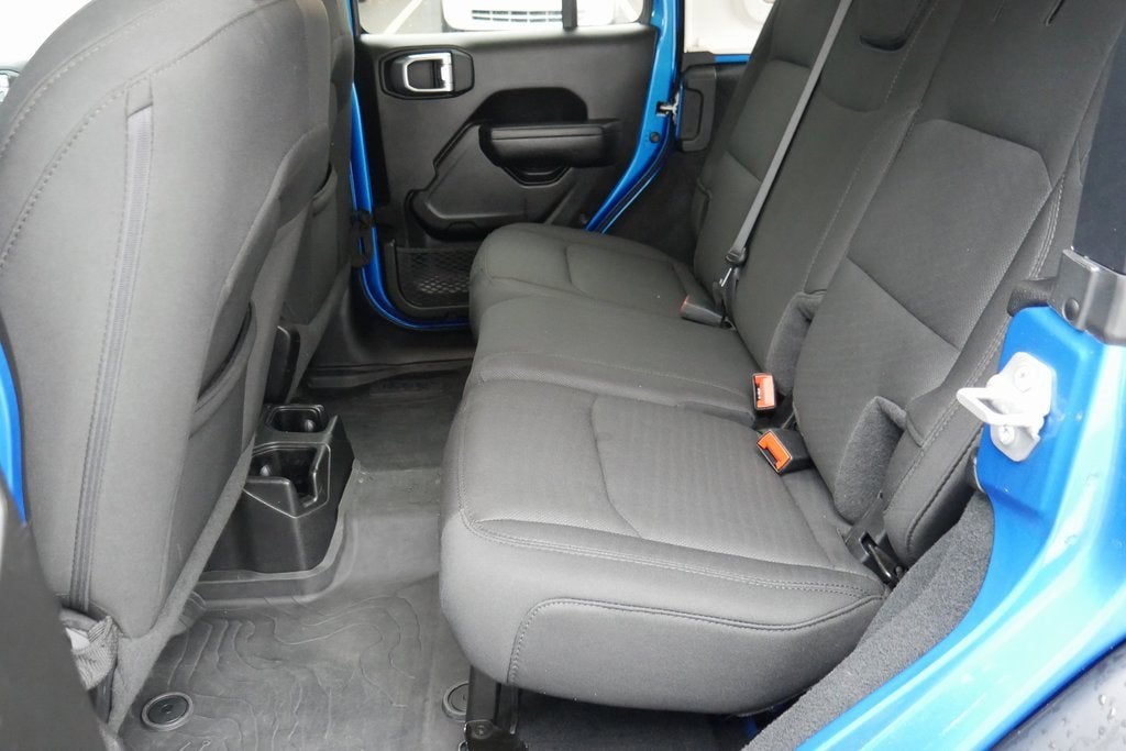 2022 Jeep Wrangler Unlimited Willys