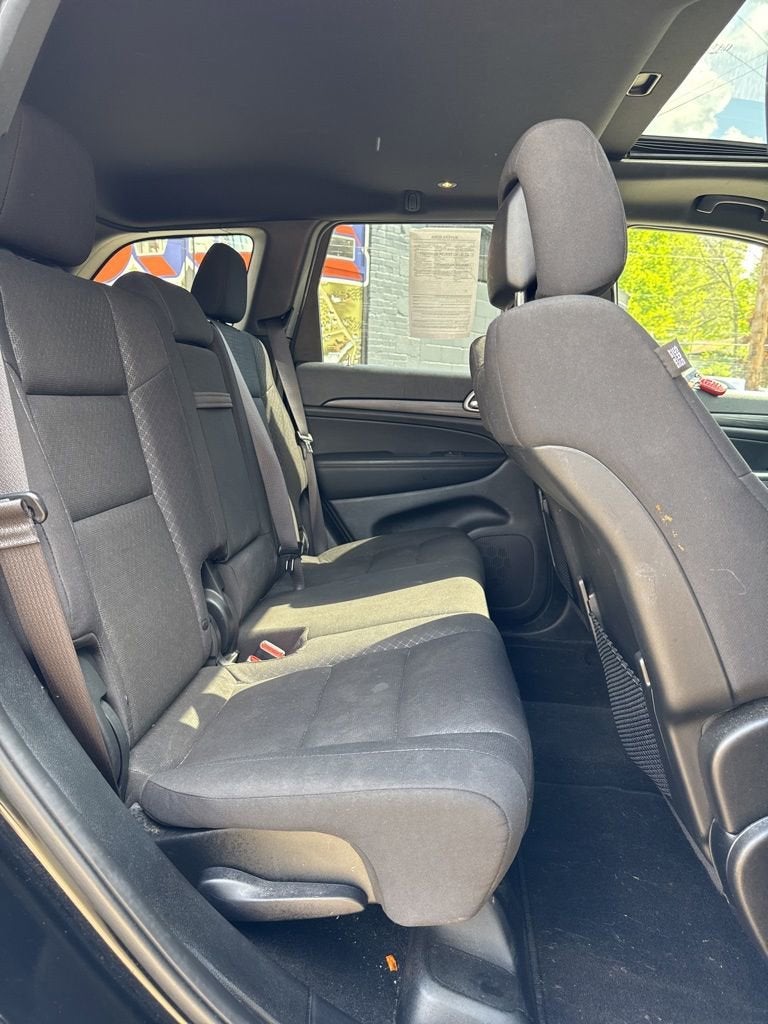 2020 Jeep Grand Cherokee Laredo E