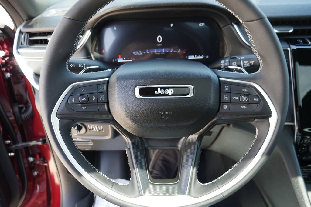 2025 Jeep Grand Cherokee Laredo X