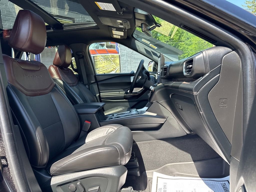 2022 Ford Explorer Platinum