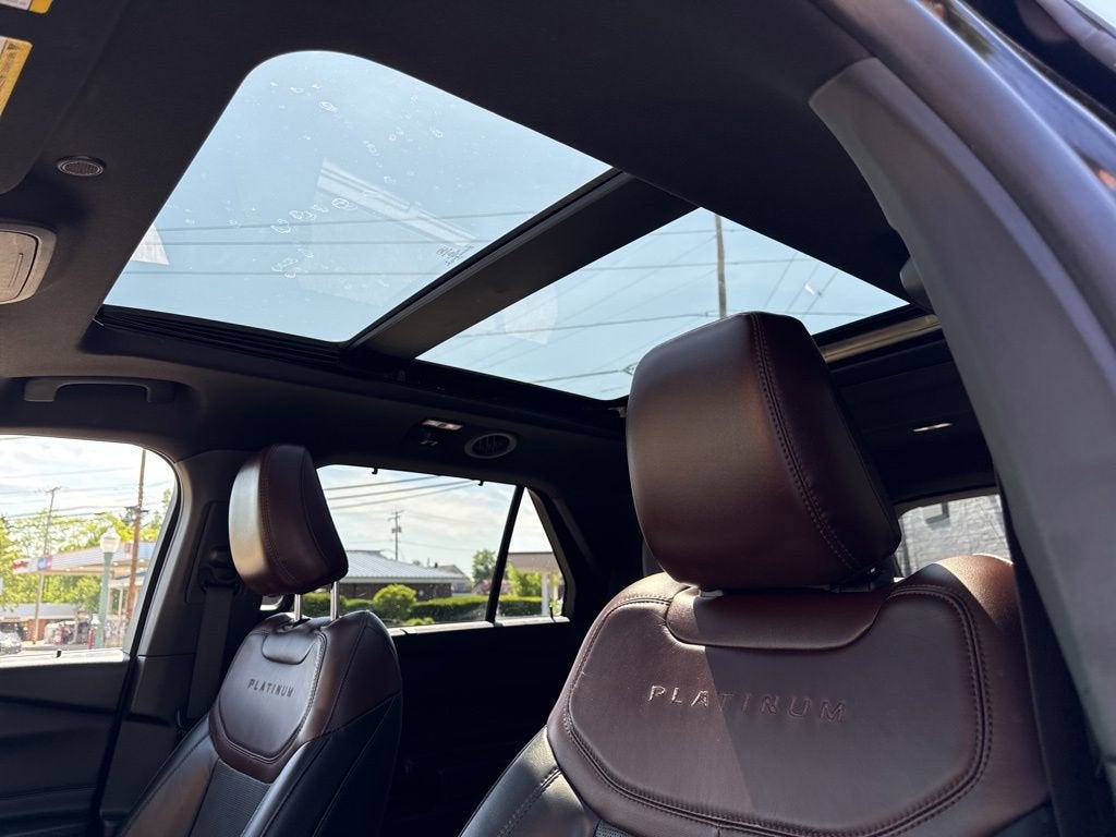 2022 Ford Explorer Platinum