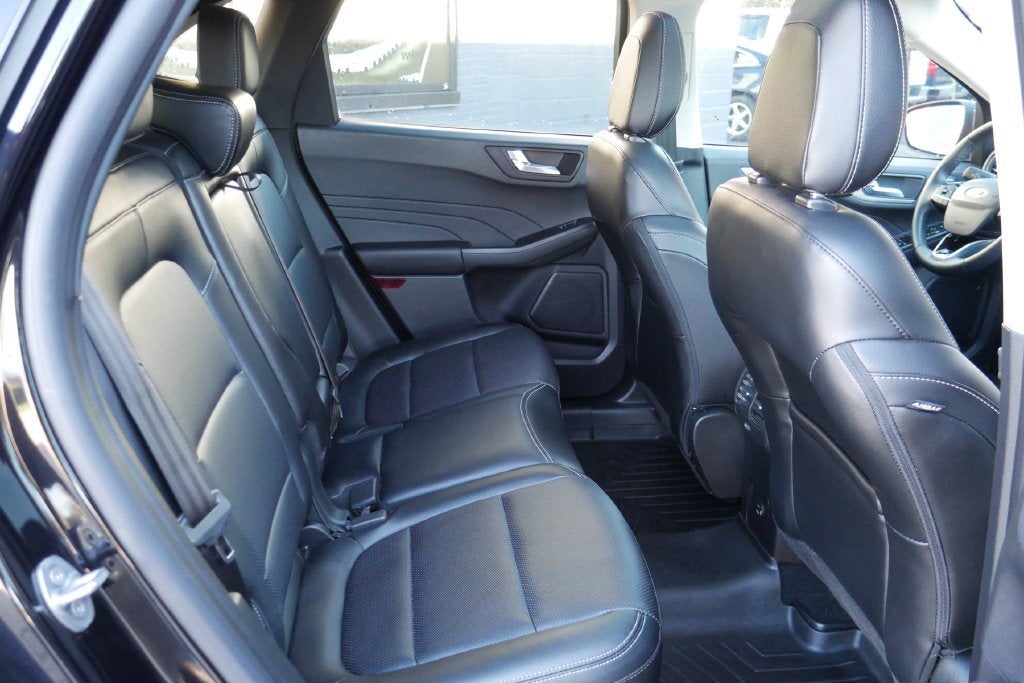 2022 Ford Escape SEL Hybrid