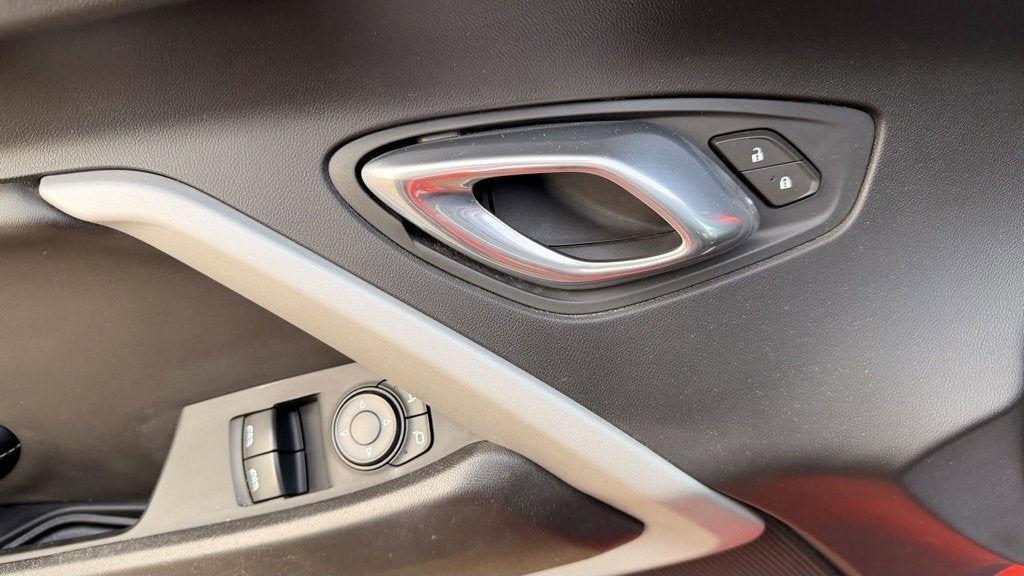 2021 Chevrolet Camaro LT1