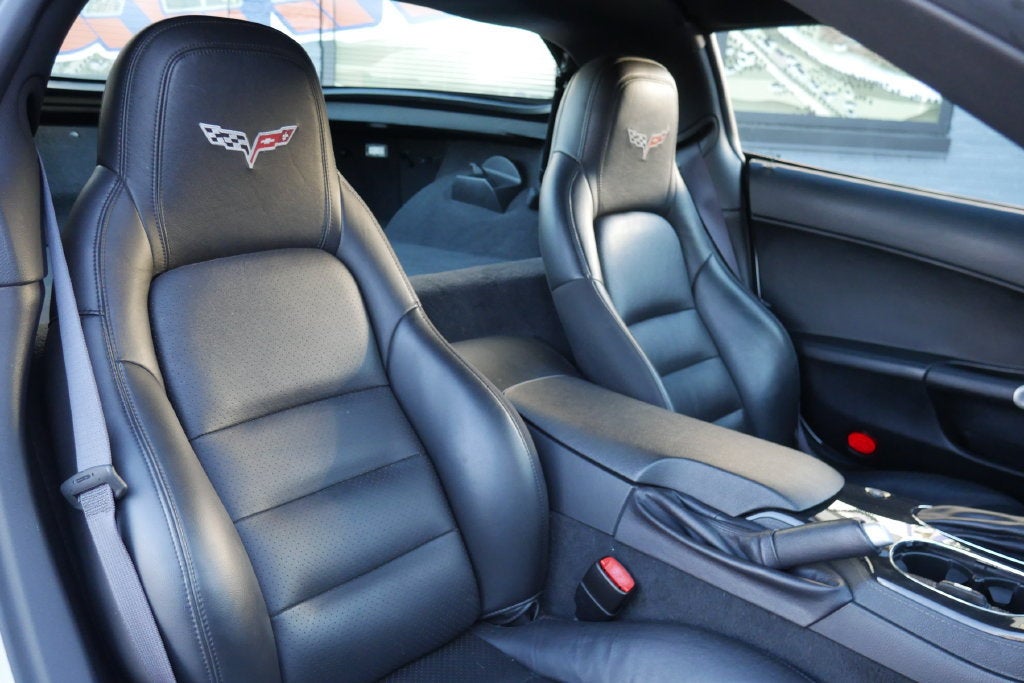 2011 Chevrolet Corvette w/3LT