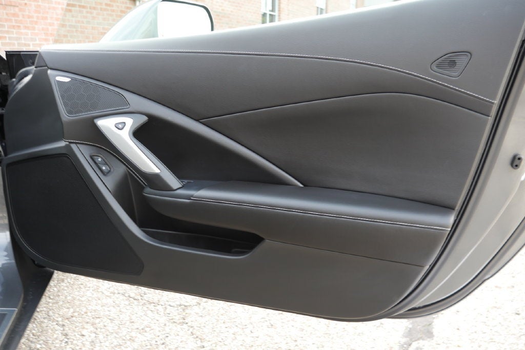 2016 Chevrolet Corvette Stingray Z51 2LT