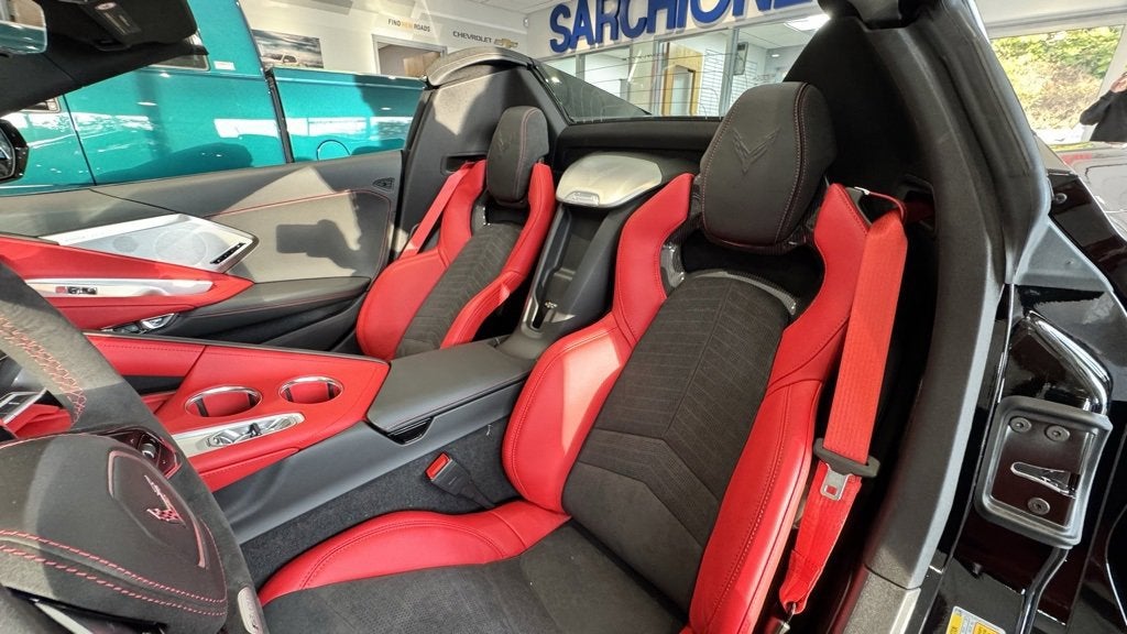 2026 Chevrolet Corvette E-Ray 2LZ