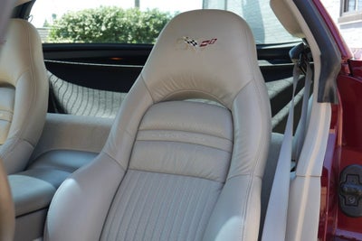 2003 Chevrolet Corvette Base