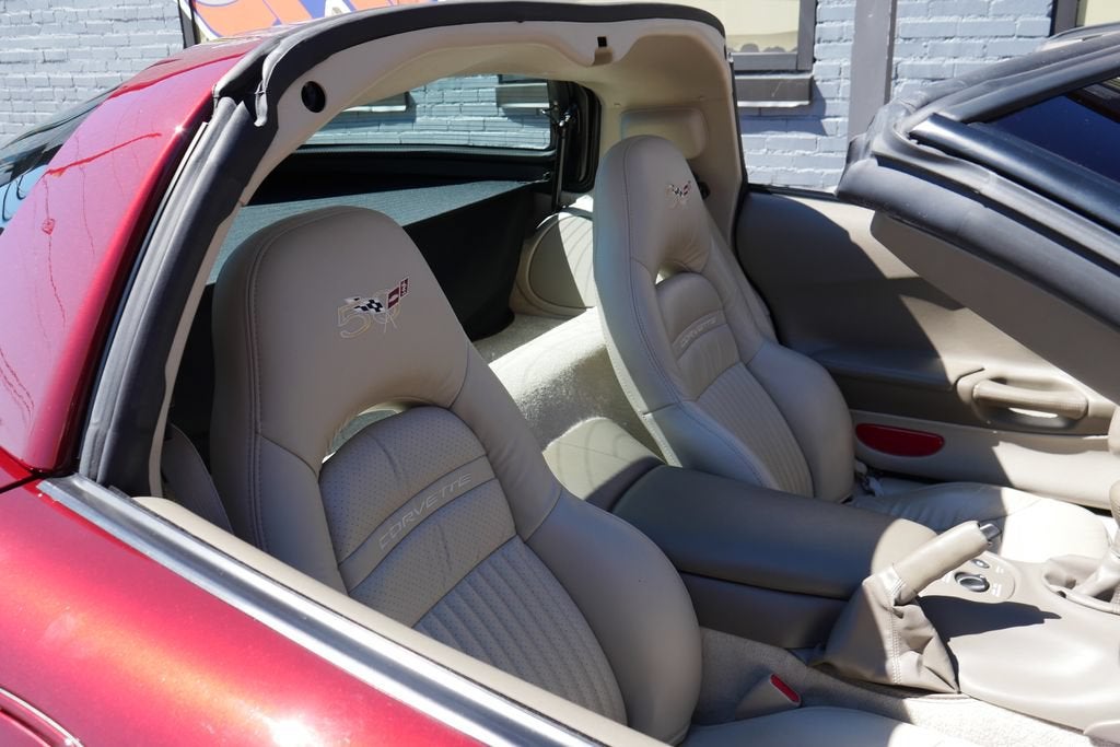 2003 Chevrolet Corvette Base