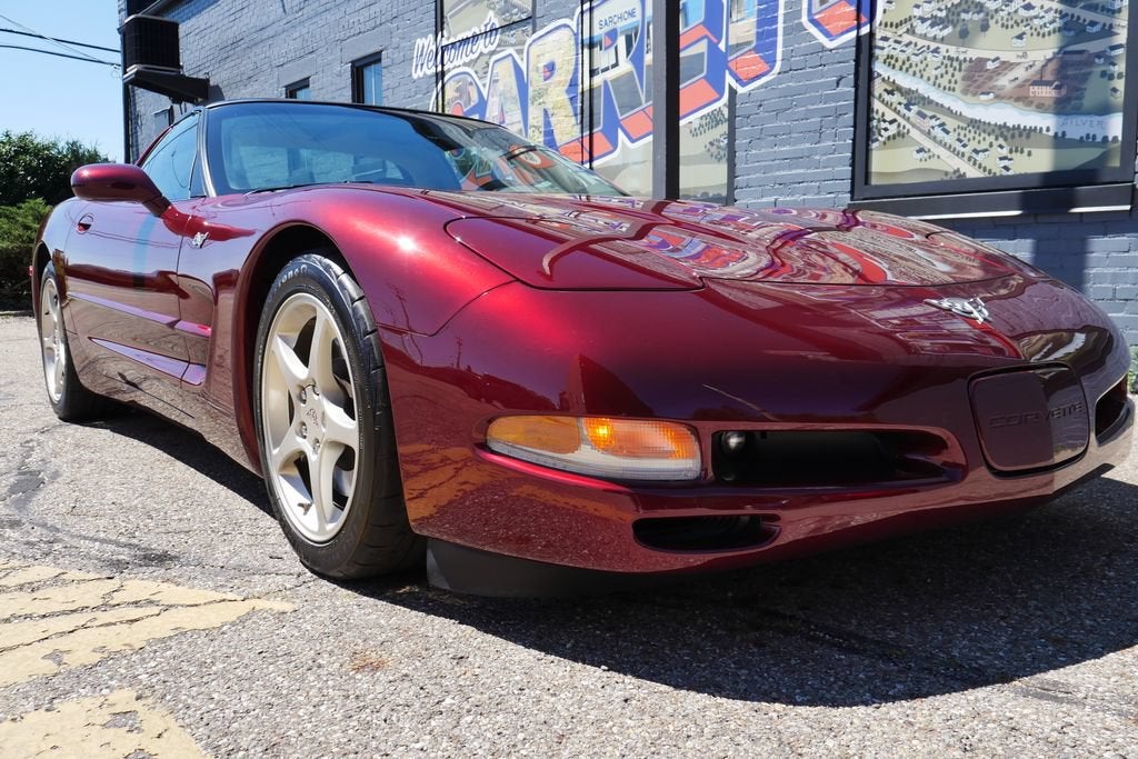 2003 Chevrolet Corvette Base