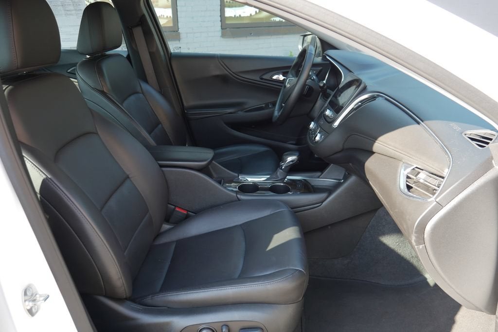 2024 Chevrolet Malibu 2LT