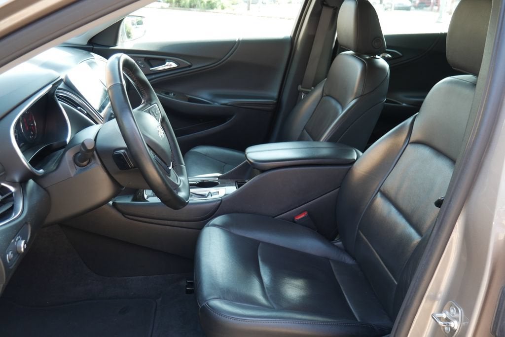 2024 Chevrolet Malibu 2LT