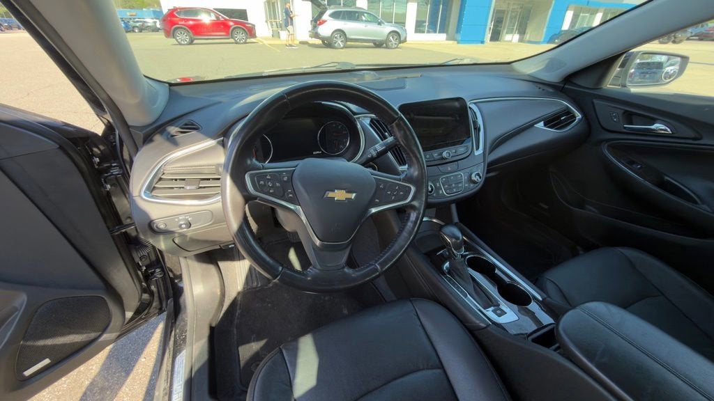 2022 Chevrolet Malibu Premier