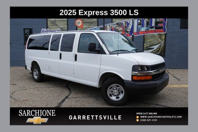2025 Chevrolet Express Passenger 1LS