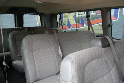 2025 Chevrolet Express Passenger 1LS