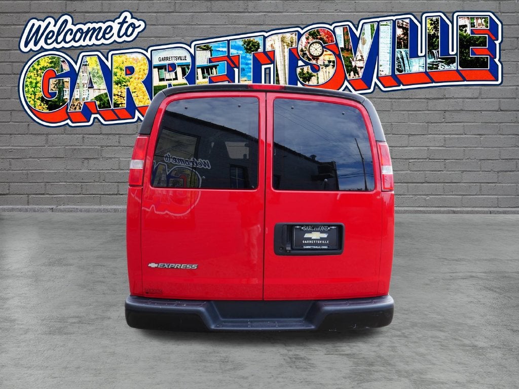 2017 Chevrolet Express Passenger 3500 LS