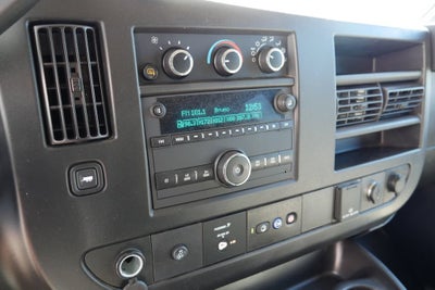 2023 Chevrolet Express Passenger 3500 LS