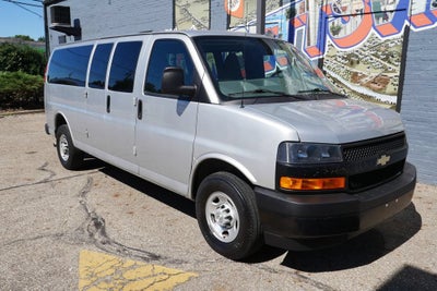 2023 Chevrolet Express Passenger 3500 LS