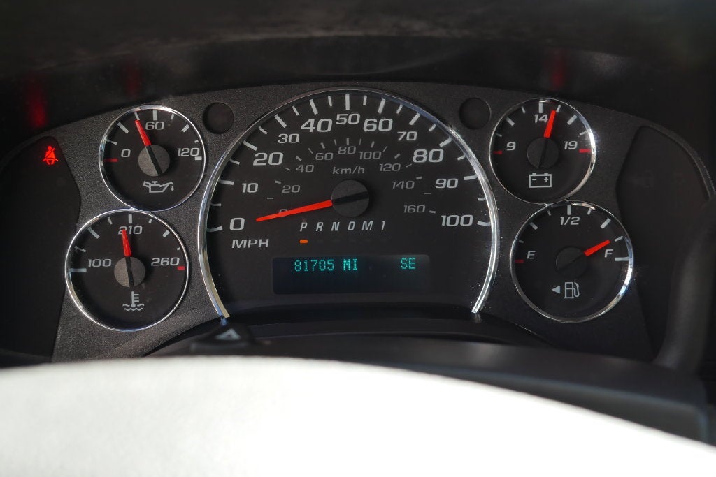 2023 Chevrolet Express Passenger 3500 LS