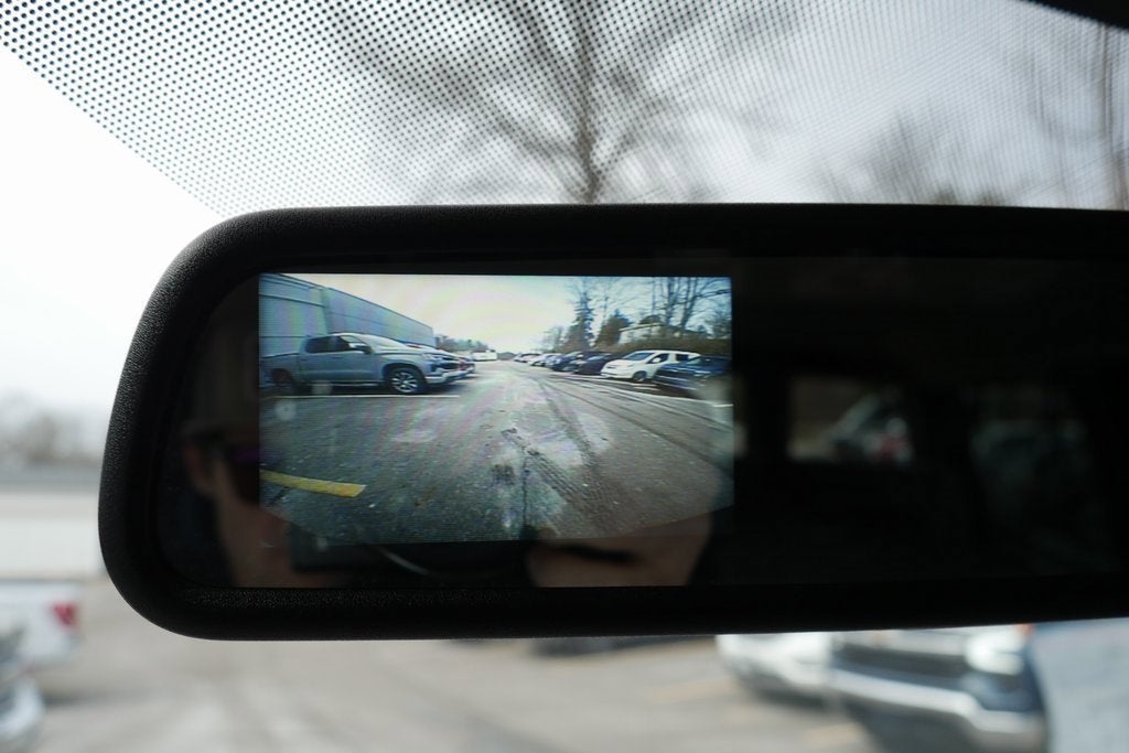 2023 Chevrolet Express Passenger 3500 1LS