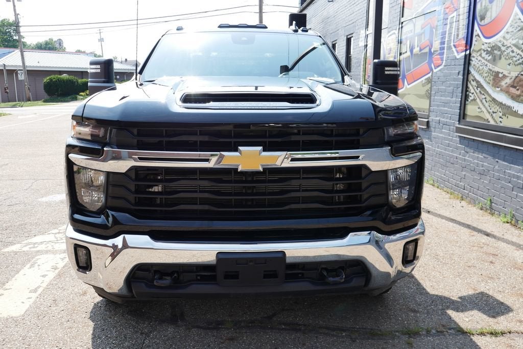 2024 Chevrolet Silverado 3500 HD Chassis Cab LT
