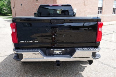2026 Chevrolet Silverado 3500 HD WT DRW