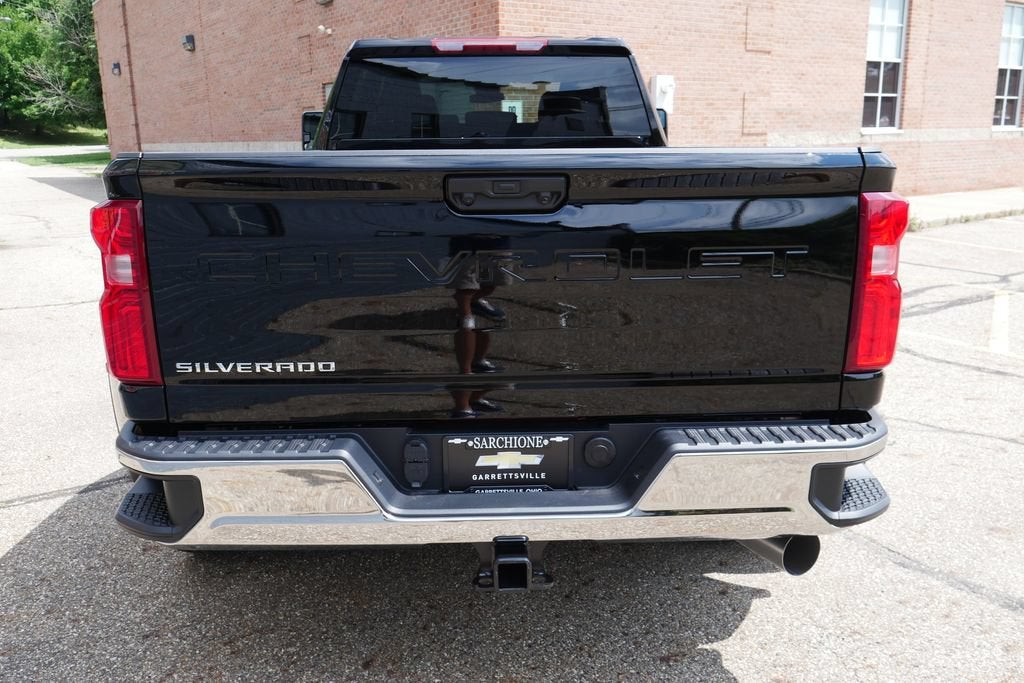 2026 Chevrolet Silverado 3500 HD WT DRW