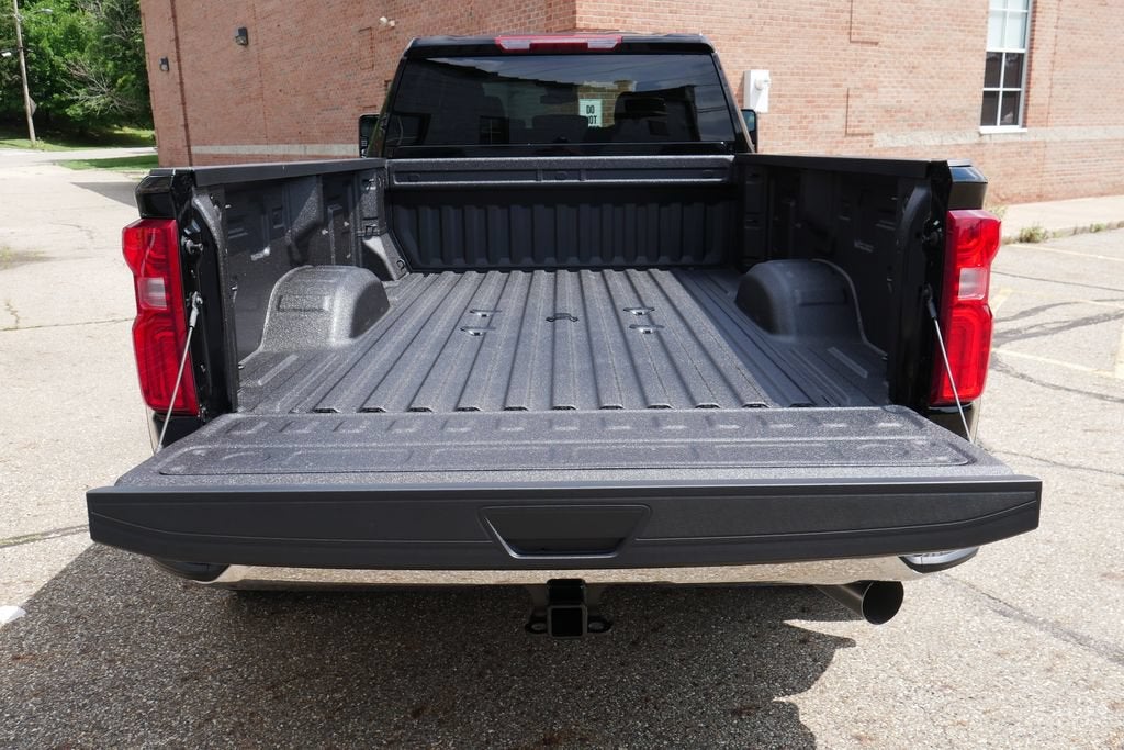 2026 Chevrolet Silverado 3500 HD WT DRW