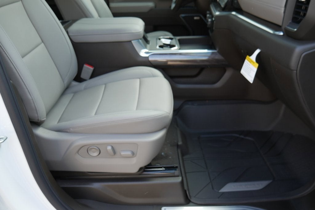 2026 Chevrolet Silverado 3500 HD LTZ DRW