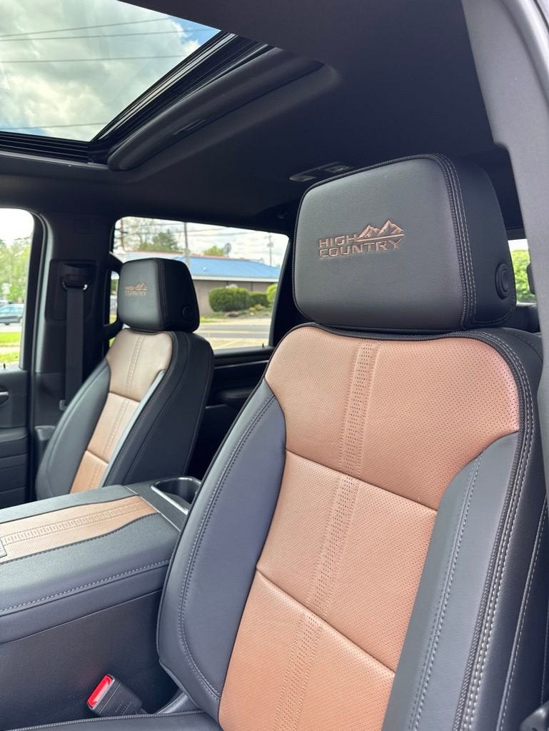2026 Chevrolet Silverado 3500 HD High Country DRW