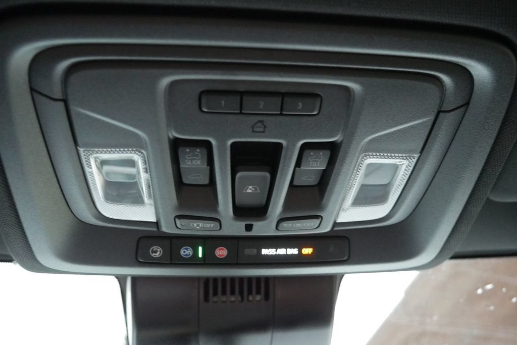 2025 Chevrolet Silverado 3500 HD High Country DRW
