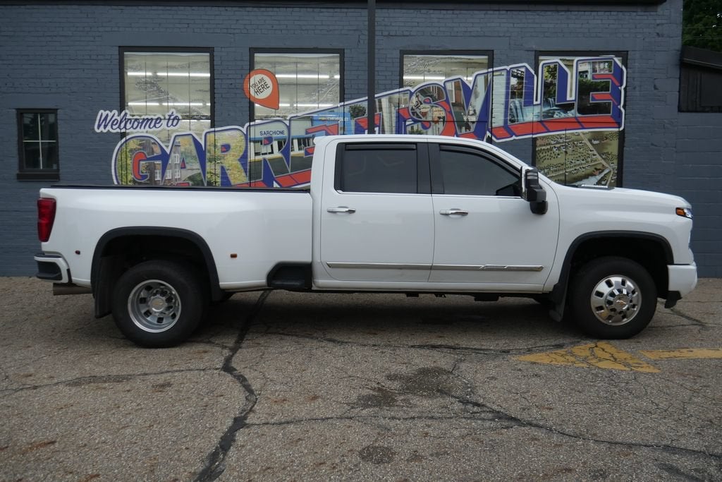 2025 Chevrolet Silverado 3500 HD High Country DRW