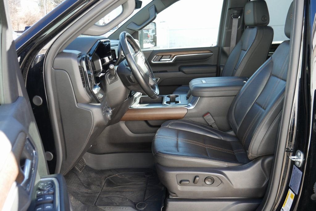 2024 Chevrolet Silverado 3500 HD High Country DRW