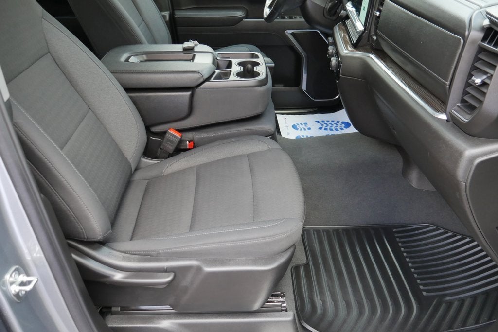 2025 Chevrolet Silverado 1500 LT (2FL)