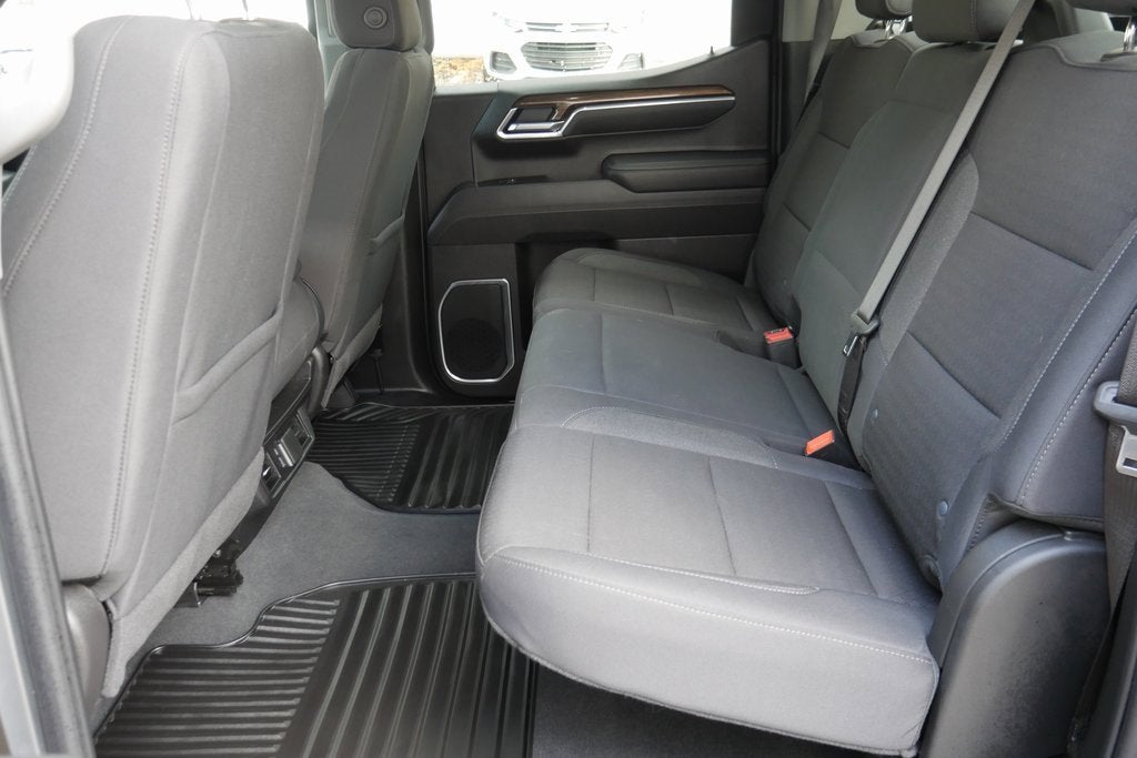 2025 Chevrolet Silverado 1500 LT (2FL)