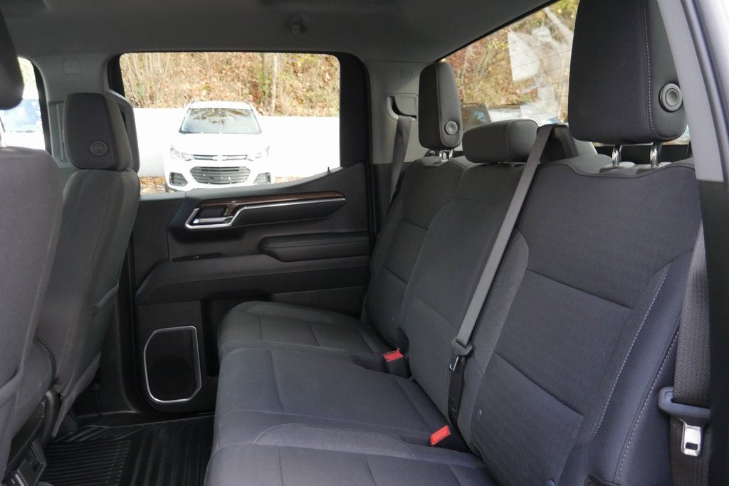 2025 Chevrolet Silverado 1500 LT (2FL)