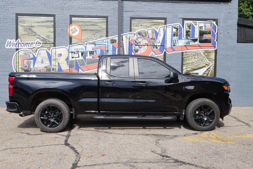 2024 Chevrolet Silverado 1500 Custom