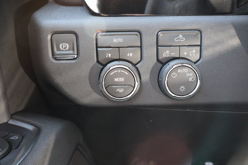 2026 Chevrolet Silverado 1500 LT - Photo 15