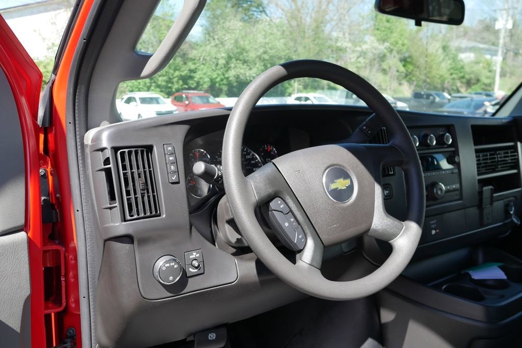 2026 Chevrolet Express Cargo WT