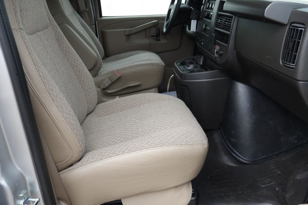 2026 Chevrolet Express Cargo WT