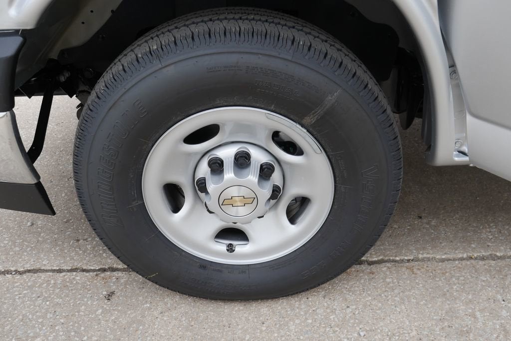 2026 Chevrolet Express Cargo WT