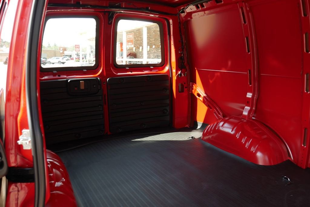 2026 Chevrolet Express Cargo WT