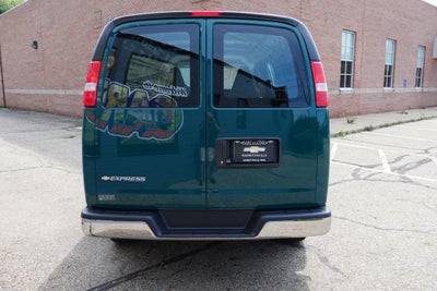 2026 Chevrolet Express Cargo WT