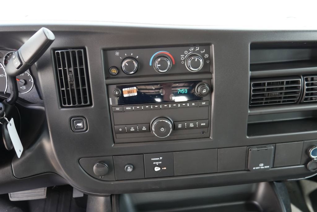 2026 Chevrolet Express Cargo WT