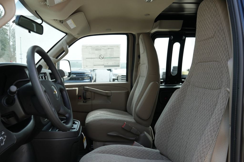 2026 Chevrolet Express Cargo WT