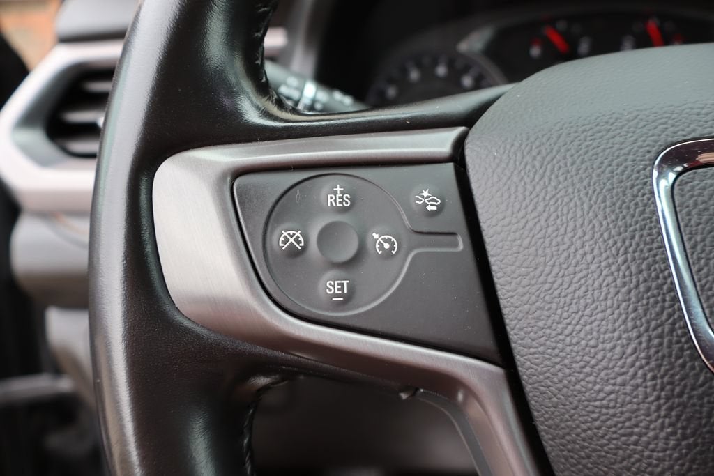 2021 GMC Acadia AT4