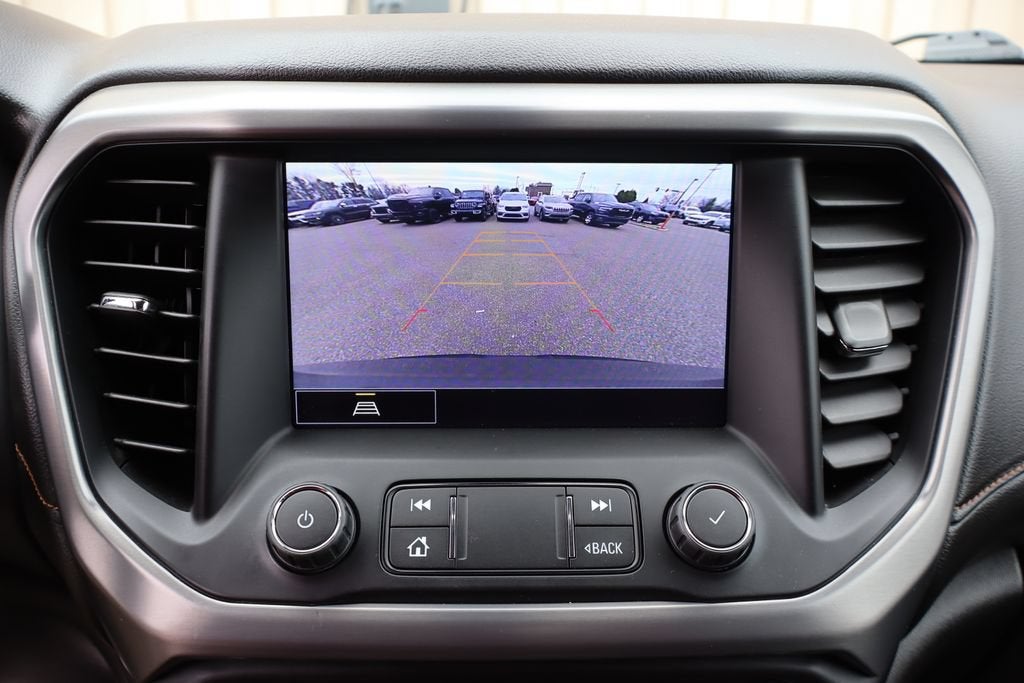 2021 GMC Acadia AT4