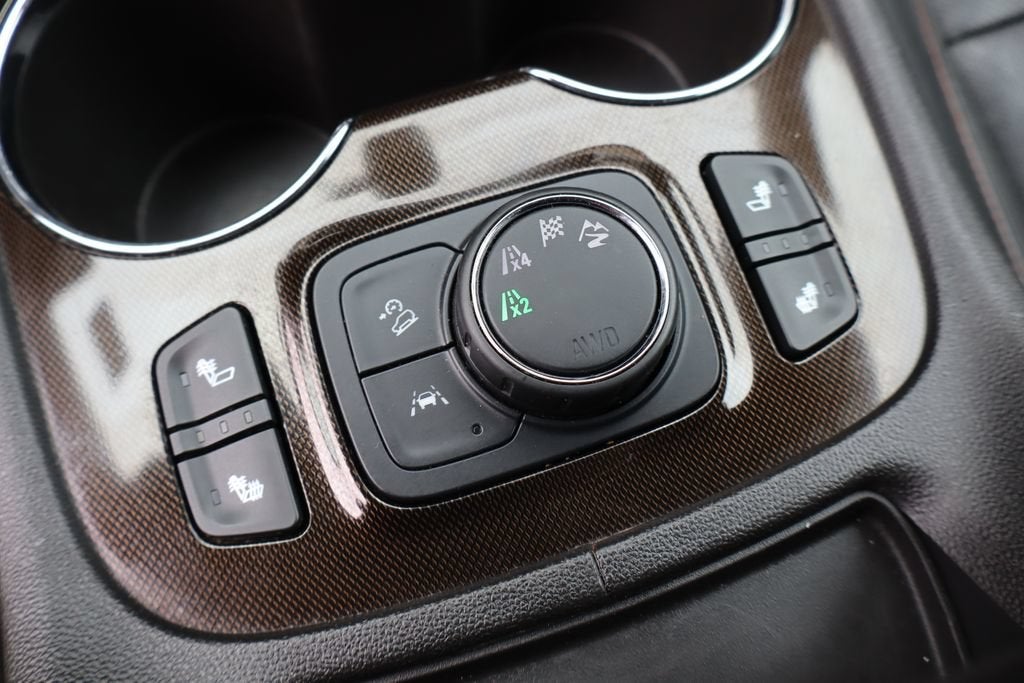 2021 GMC Acadia AT4