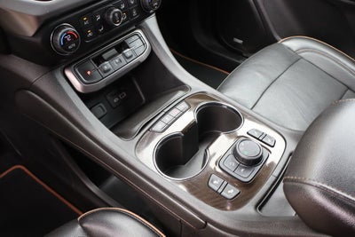 2021 GMC Acadia AT4