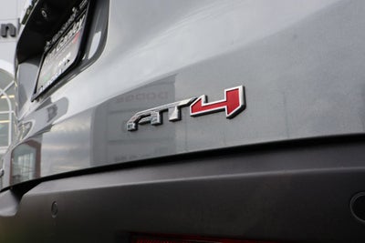 2021 GMC Acadia AT4
