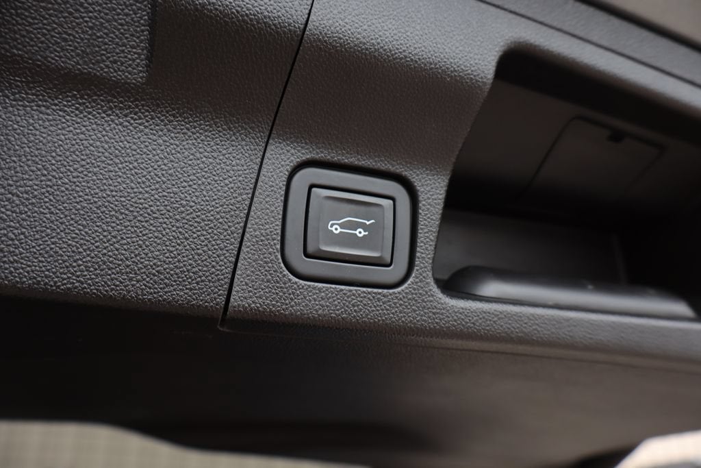 2021 GMC Acadia AT4